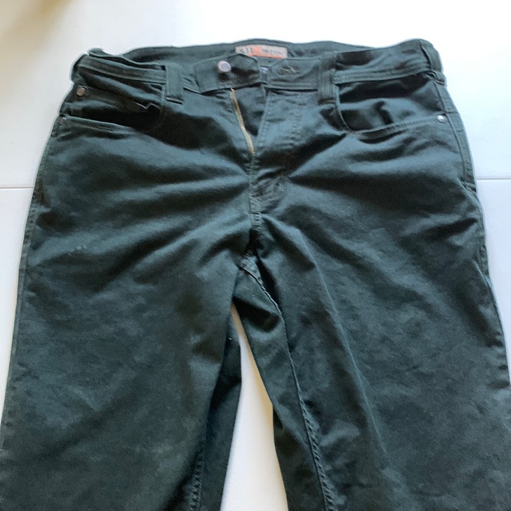 5.11 Tactical Defender Flex Jeans 32x32 Dark Green